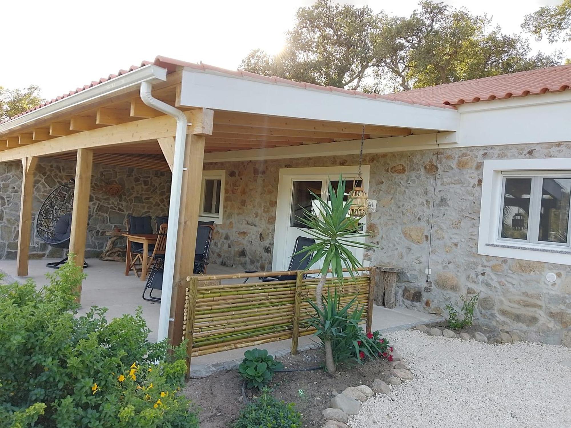 Casa De Celebrar A Vida Monchique